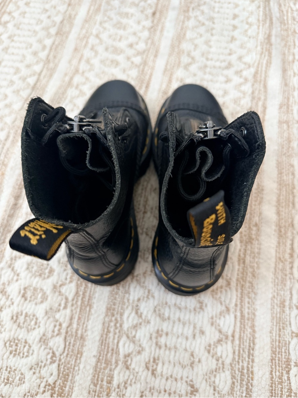 Dr. Martens Sinclair Platform Boots | Black | Women’s Size 6 - Picture 7 of 9